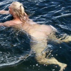 250px x 250px - Blonde Nude Lake Outdoor Naked - Porn Photos & Videos - EroMe