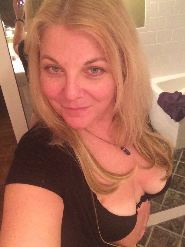 Country Gilf #CD2b1ZiO