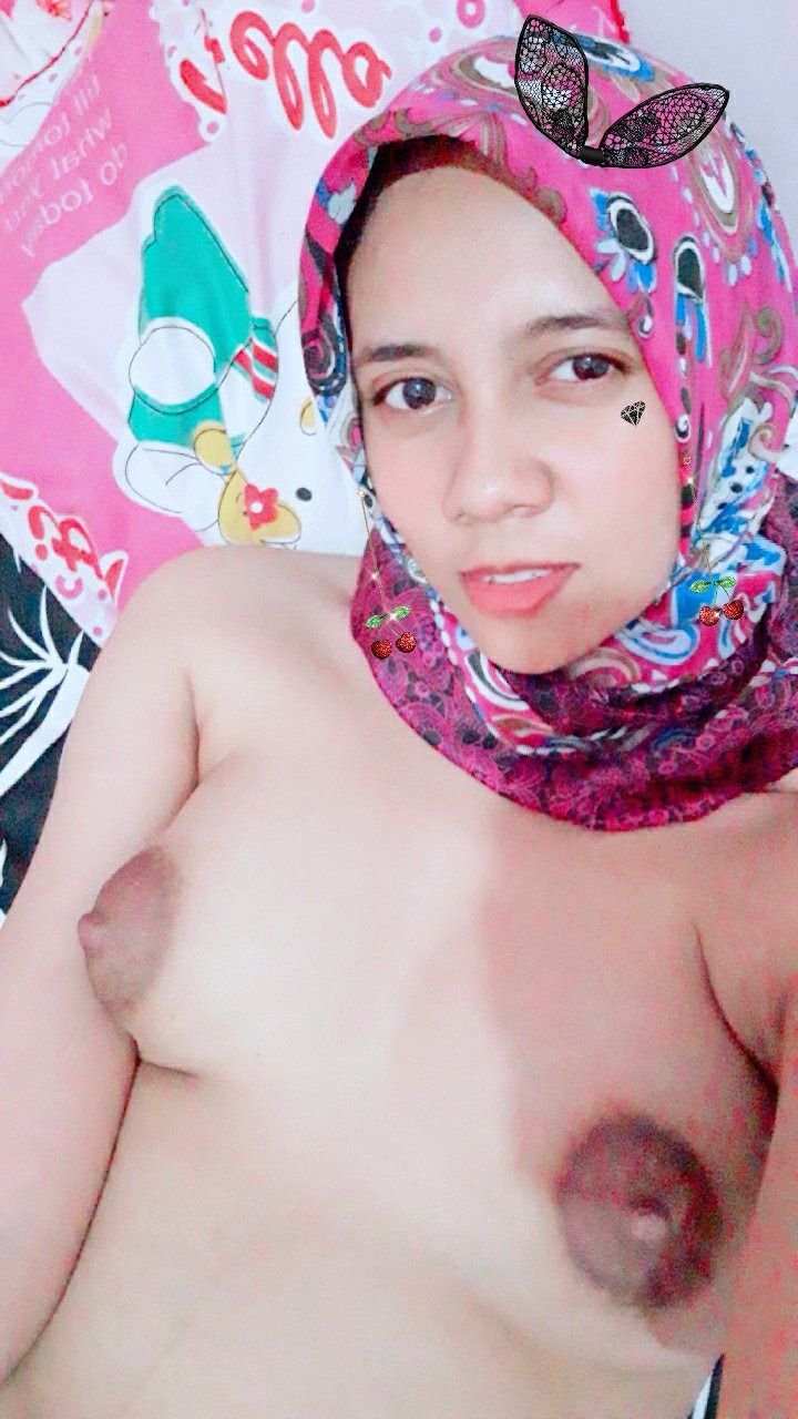 Violet Tudung Malay - Porn Videos & Photos - EroMe
