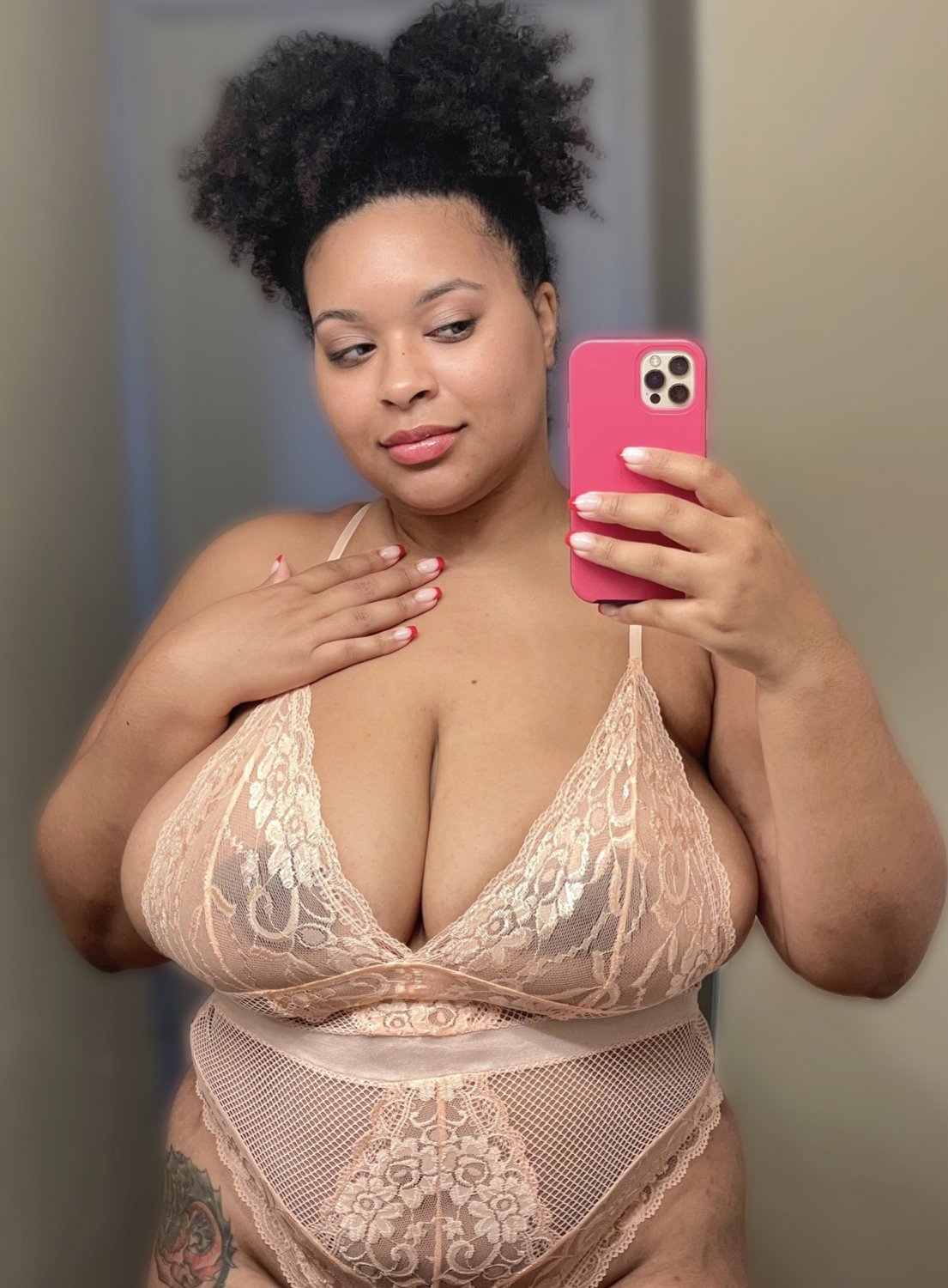 Yasmin Oppai #f5gc37LA