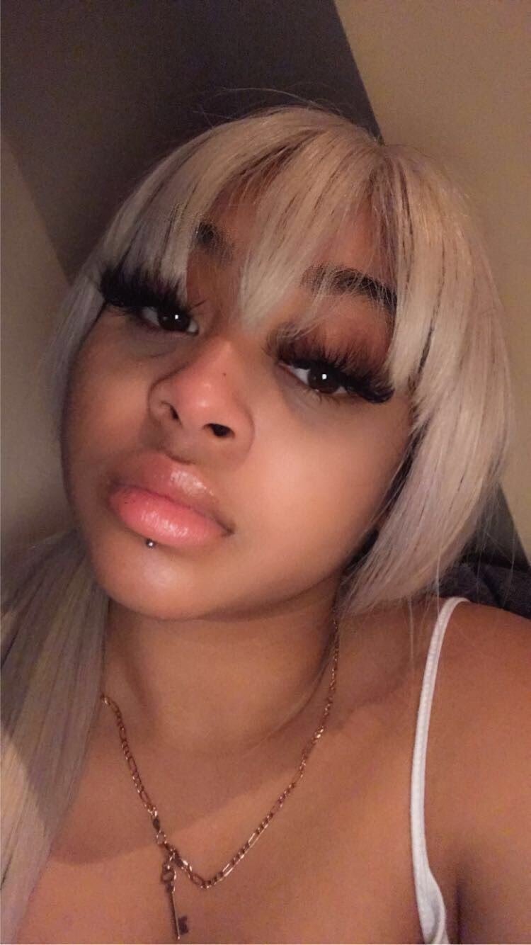 Pretty ebony with pretty boobs #Vd8sxt8w