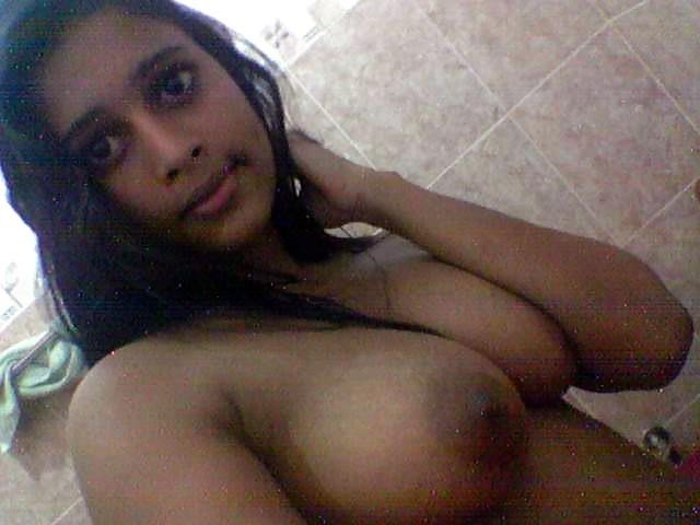 Cute Busty Indian Slut #I3ybKVwQ