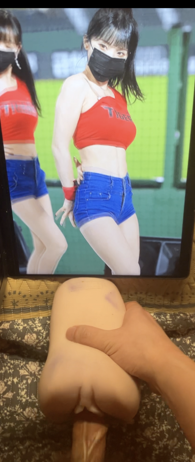 korean cheerleader 李多慧 이다혜 안에 질싸 ^^ #NnWiSRNi