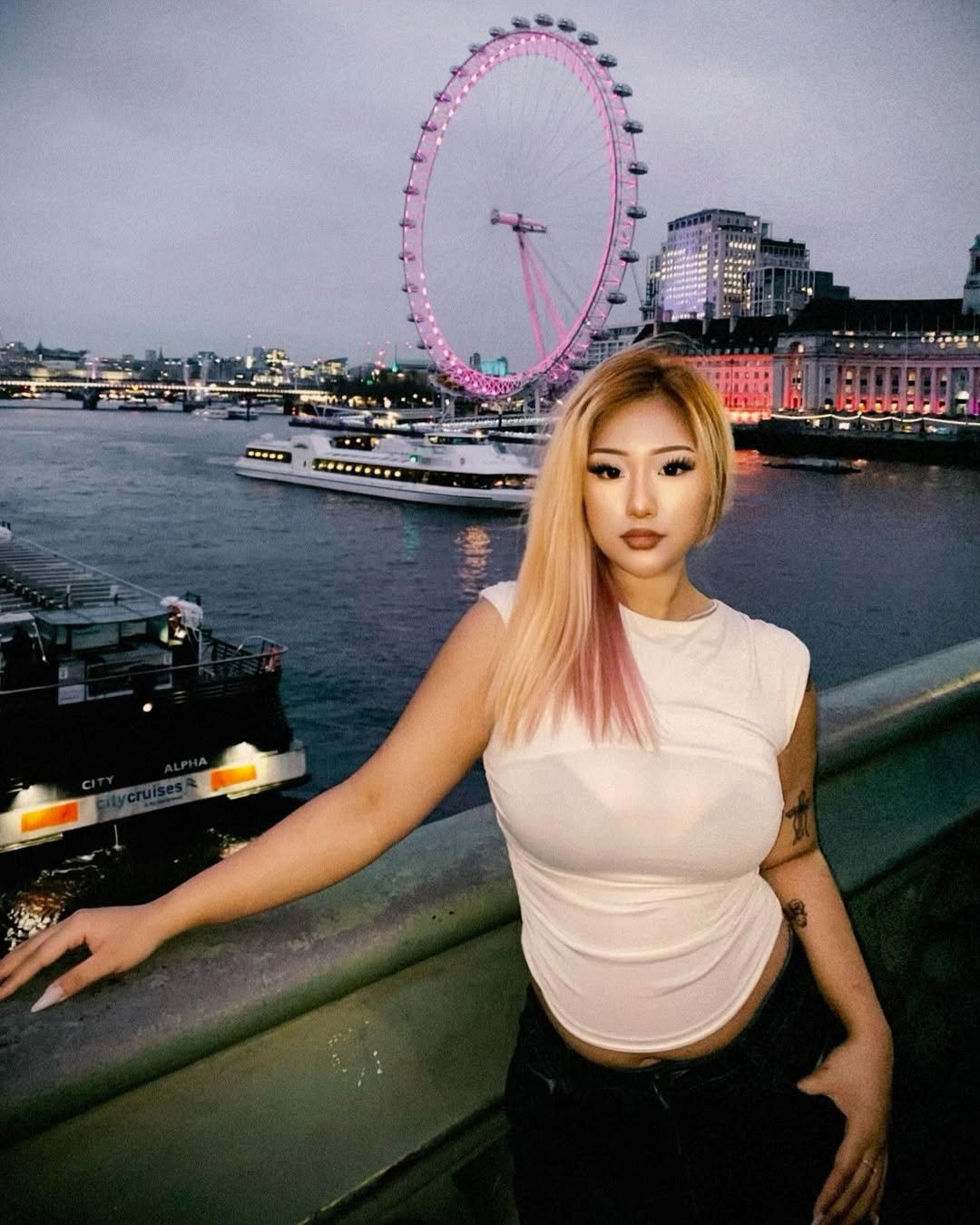 Beautiful Nepali Hot Gurung Girl #B569L9W4