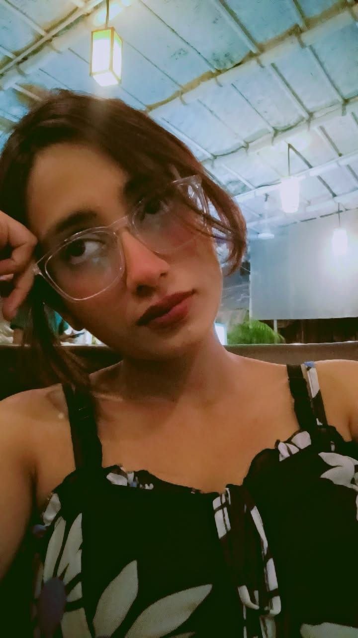 Beautiful Sexy Slim Hot Indian Gf Blowjob And Showing #ipITaunK