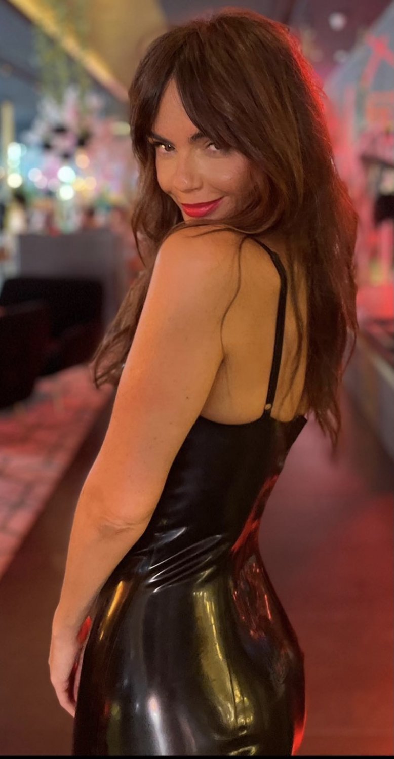 Celebrity Wankbank 19 #OS1sCNH3